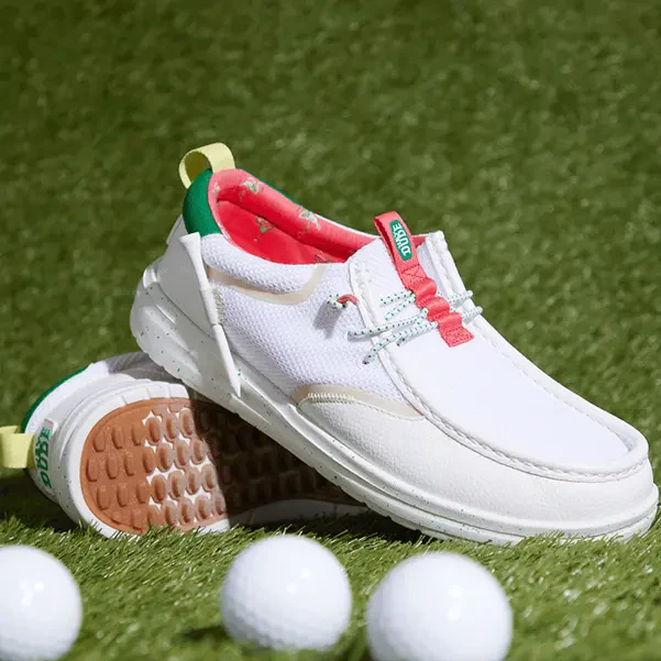 Wally Golf Essentials