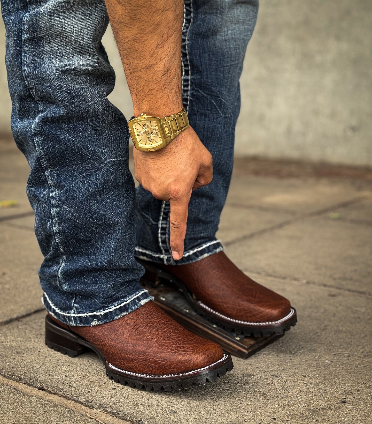 Hand Embroidered Cowhide Knight Boots