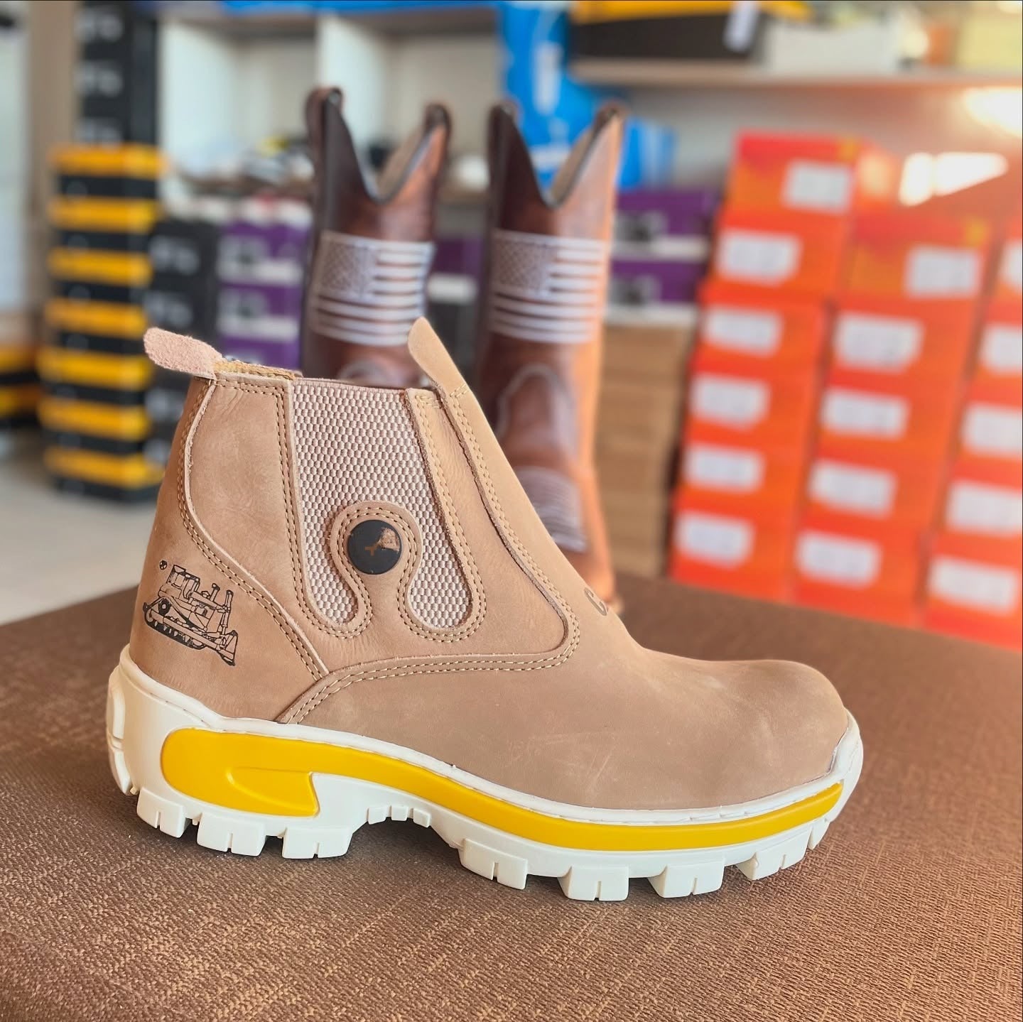 CAT Boot