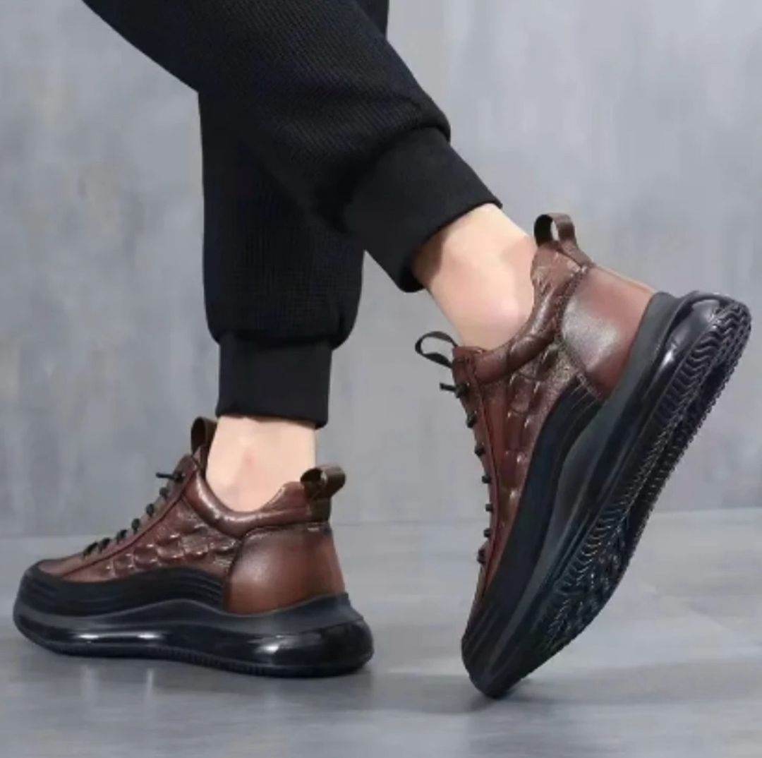 City II Bi-material Leather Sneaker