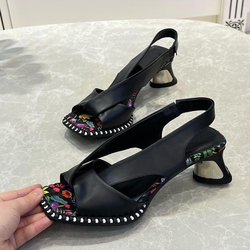 Women's Floral Sole Round Heel Leather Sandals