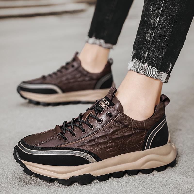 Men's Crocodile Waterproof Lace-up Sneakers