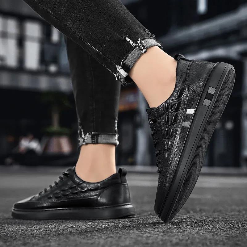 2023 Men's Genuine Leather Casual Shoes