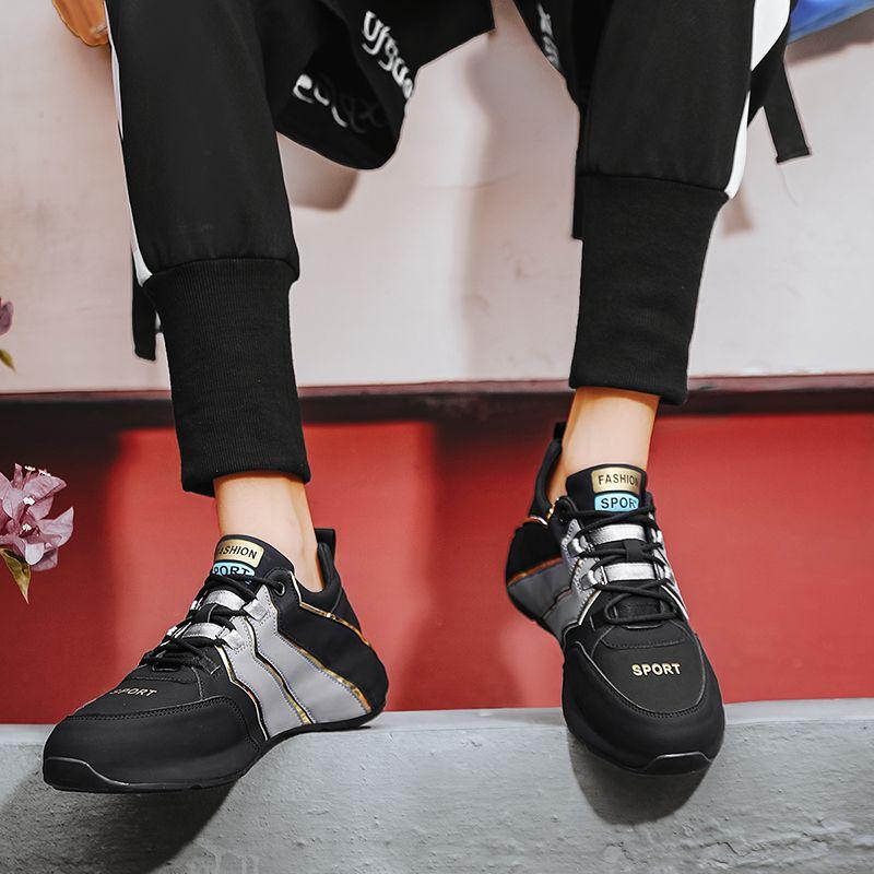 2023 Spring new black and gold all-match thick-soled daddy shoes