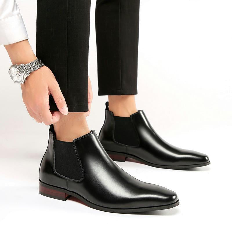Simple glossy leather boots