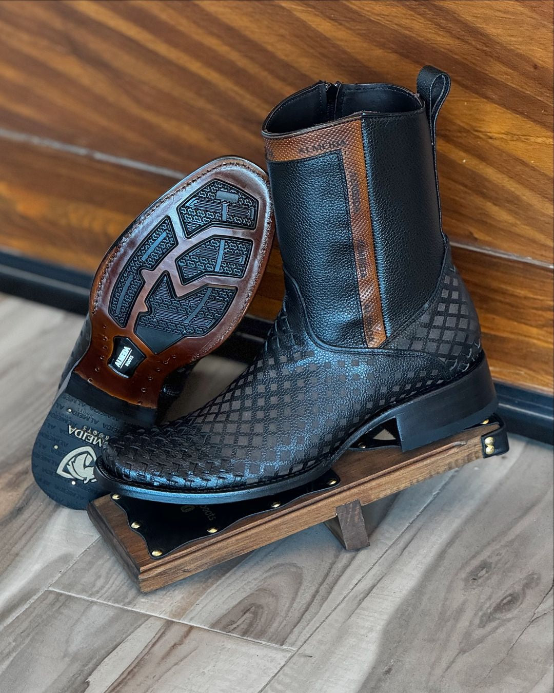 Unique Hand-crafted Western Cowboy Boots