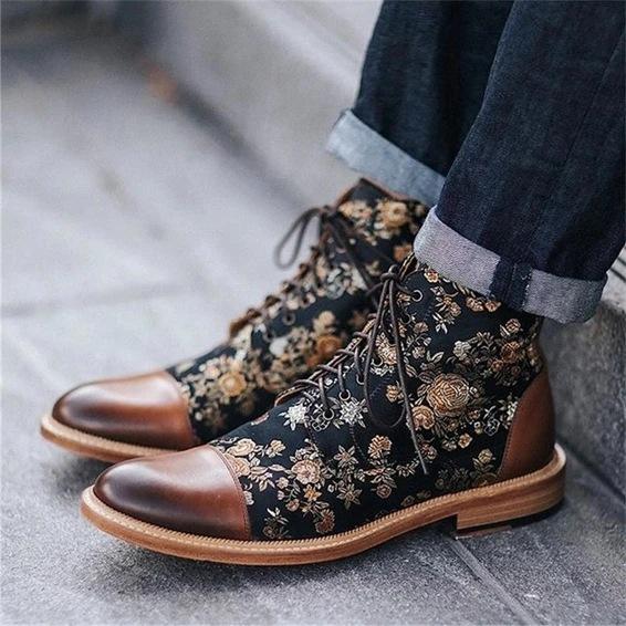 Men's Boots Embroidery Retro Formal Shoes