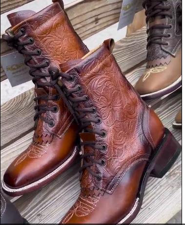 WIDE Botas Lacer - Leather Tooled Wide Boots
