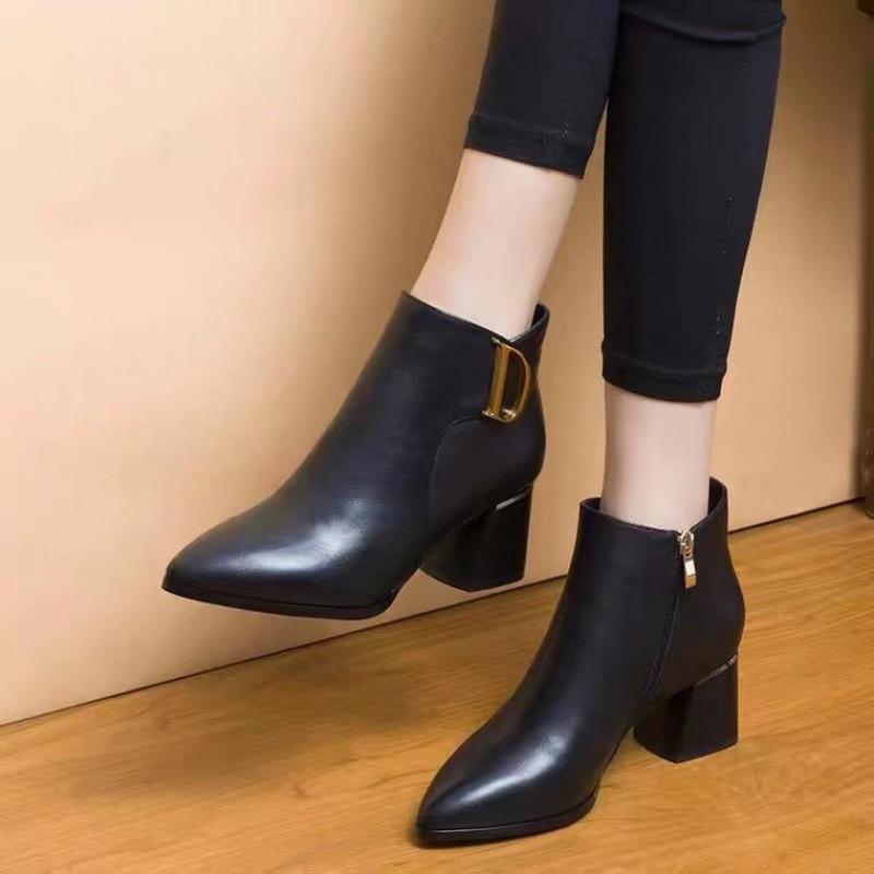 D-simple leather boots