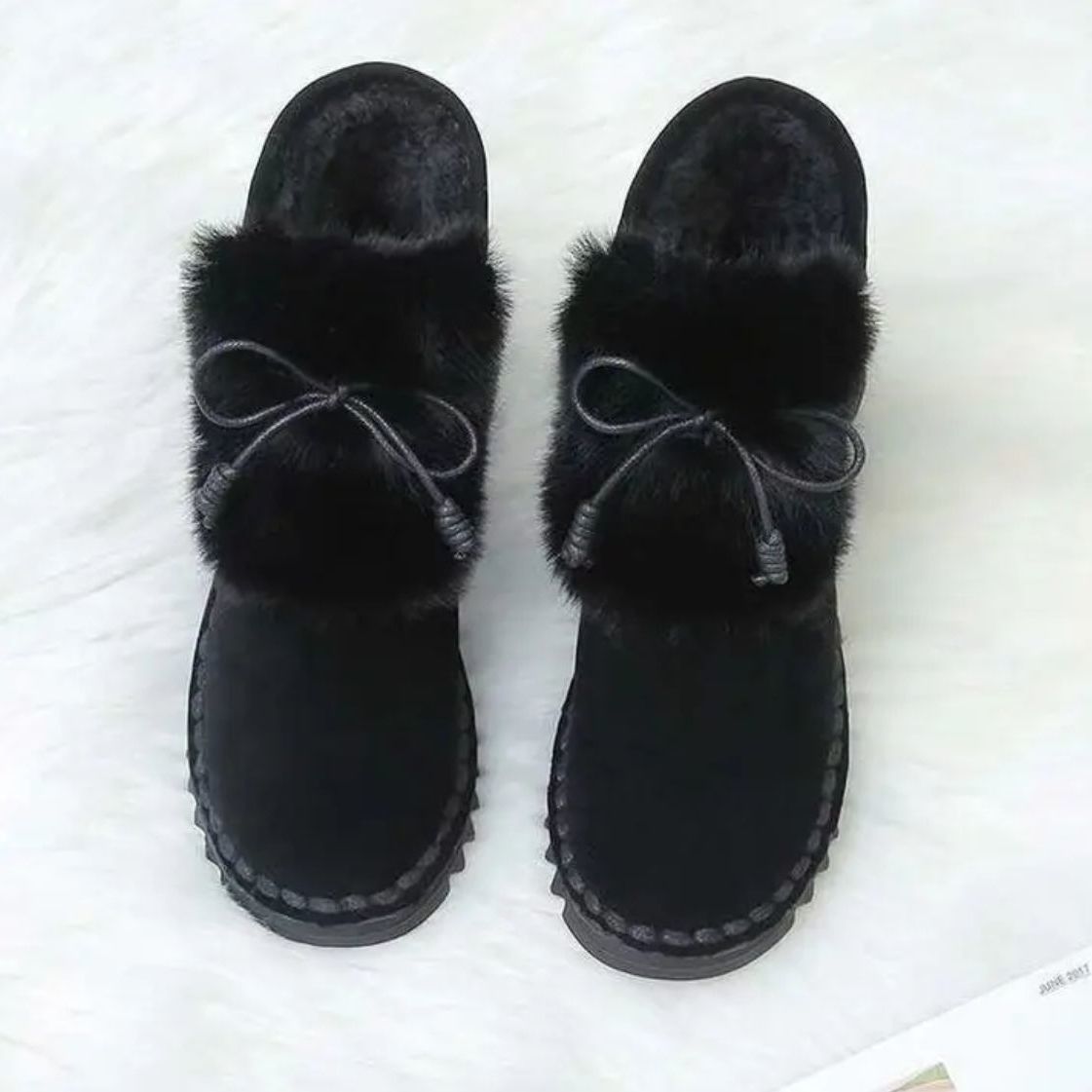 Side zipper flat thermal padded shoes