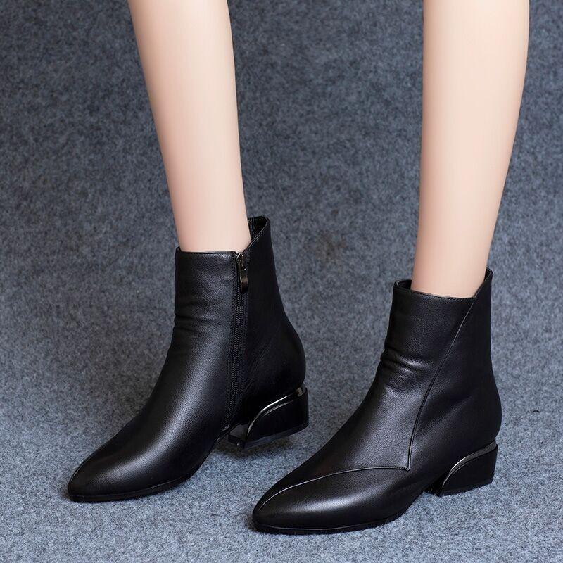 Pointed toe chunky heel martin boots