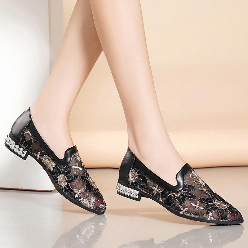 Embroidered Mesh Low Heel casual shoes